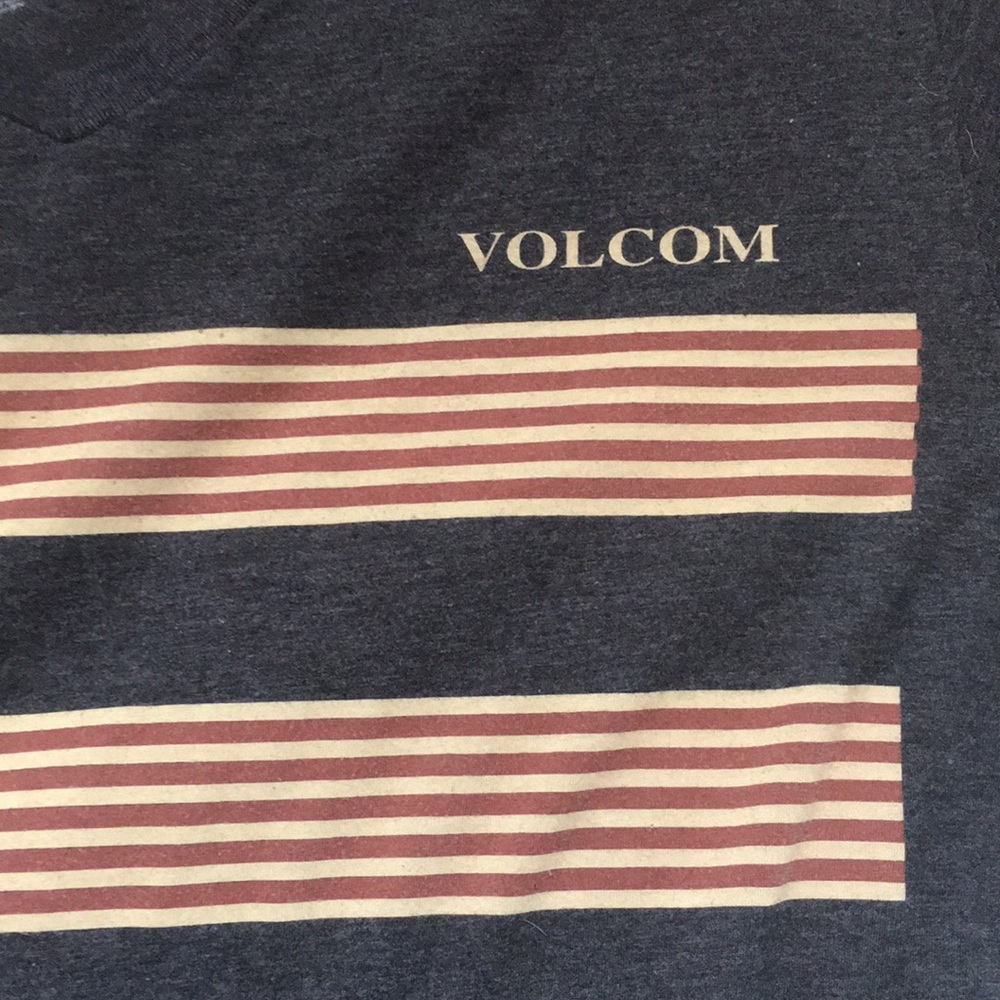 Volcom t-shirt - Picture 3 of 3